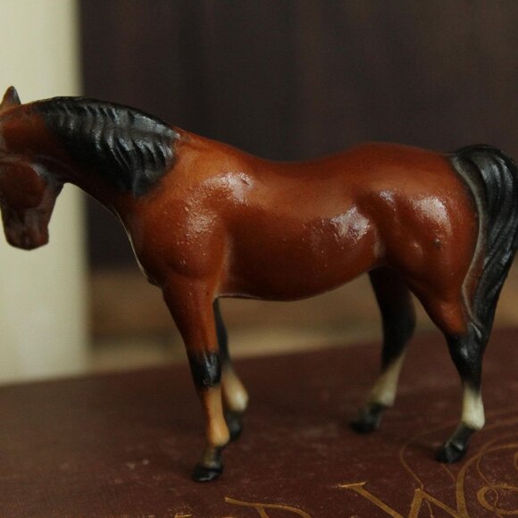 Vintage 1970s Breyer Horse, Bay Arabian Mare, G1 #5011, Maureen Love - Picture 3 of 10